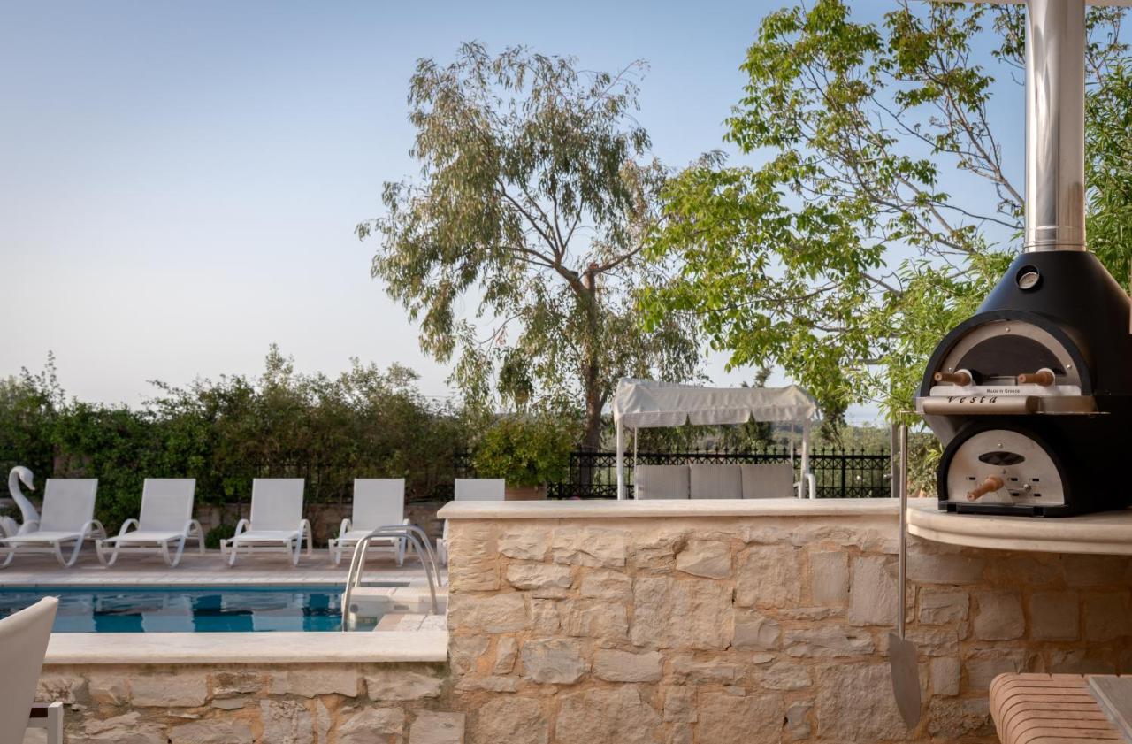 Tsourlakis Residence, An Oasis Of Tranquility, By Thinkvilla Pigi  Exterior foto